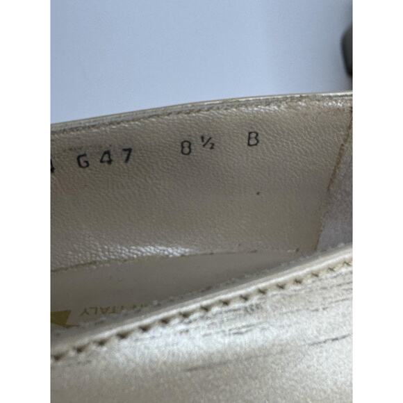 Salvatore Ferragamo Shoes Womens Size 8.5 Beige Leather Block Heel Pumps Italy - Picture 8 of 11